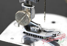 Load image into Gallery viewer, Screw, Presser Foot / Seam Guide Thumb Screw
