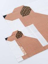 Load image into Gallery viewer, Pattern, Puppy Dog Quilt Block by Ellis &amp; Higgs (digital download)

