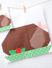 Load image into Gallery viewer, Pattern, Roasted Turkey Quilt Block by Ellis &amp; Higgs (digital download)
