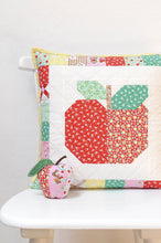 Load image into Gallery viewer, Pattern, Sweet Apples Quilt &amp; Pillow Cover by Ellis &amp; Higgs (digital download)
