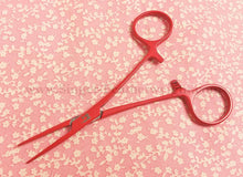 Load image into Gallery viewer, Thread-O-Stat, Featherweight Thread Grabber GREEN ONLY

