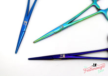 Load image into Gallery viewer, Thread-O-Stat, Featherweight Thread Grabber - BLUE
