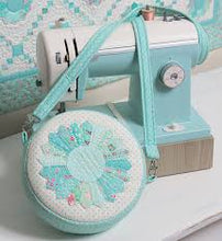 Load image into Gallery viewer, PATTERN BOOK , Perfectly Pretty Patchwork by Kristyne Czepuryk
