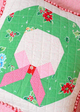 Load image into Gallery viewer, Pattern, Tis The Season Pillow Cover / MINI Quilt by Ellis &amp; Higgs  (digital download)
