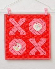 Load image into Gallery viewer, Pattern, XOXO MINI Quilt by Ellis &amp; Higgs (digital download)
